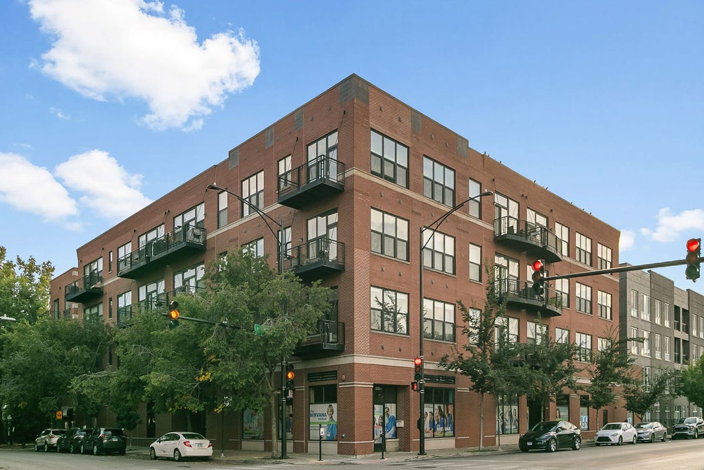 2 South Leavitt Street 201, Chicago, 60612