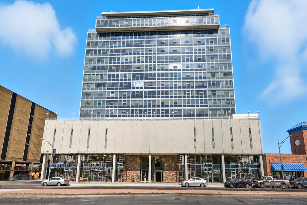 7234 West North Avenue 1701, Elmwood Park