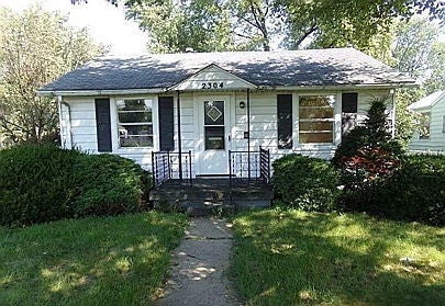 2304 East Division Street, Decatur
