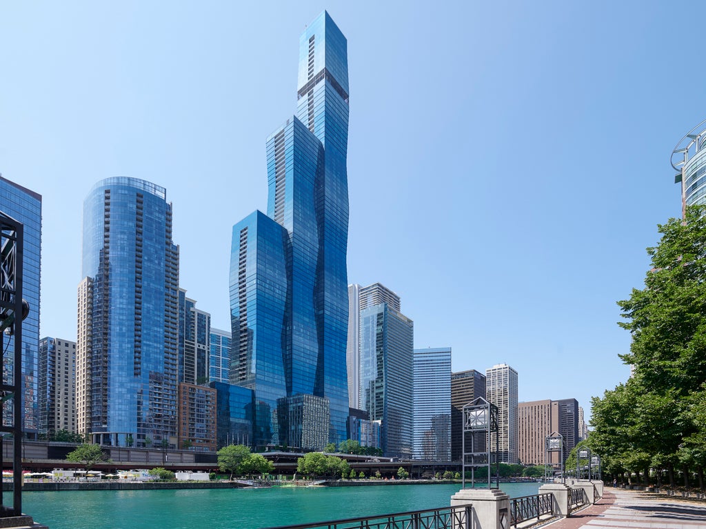 363 East Wacker Drive 1506, Chicago, 60601
