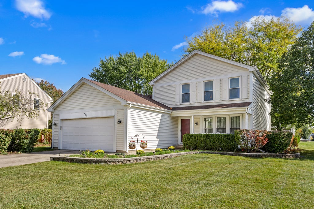 741 North Walnut Lane, Schaumburg