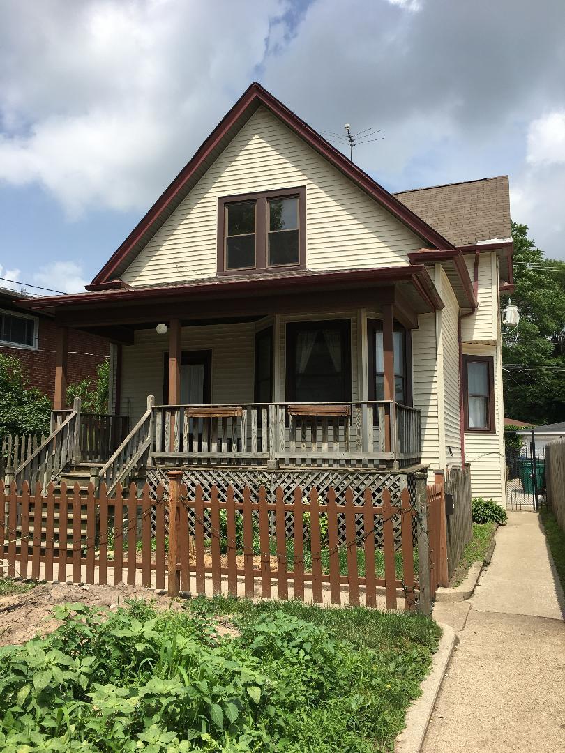 7228 North Rogers Avenue, Chicago