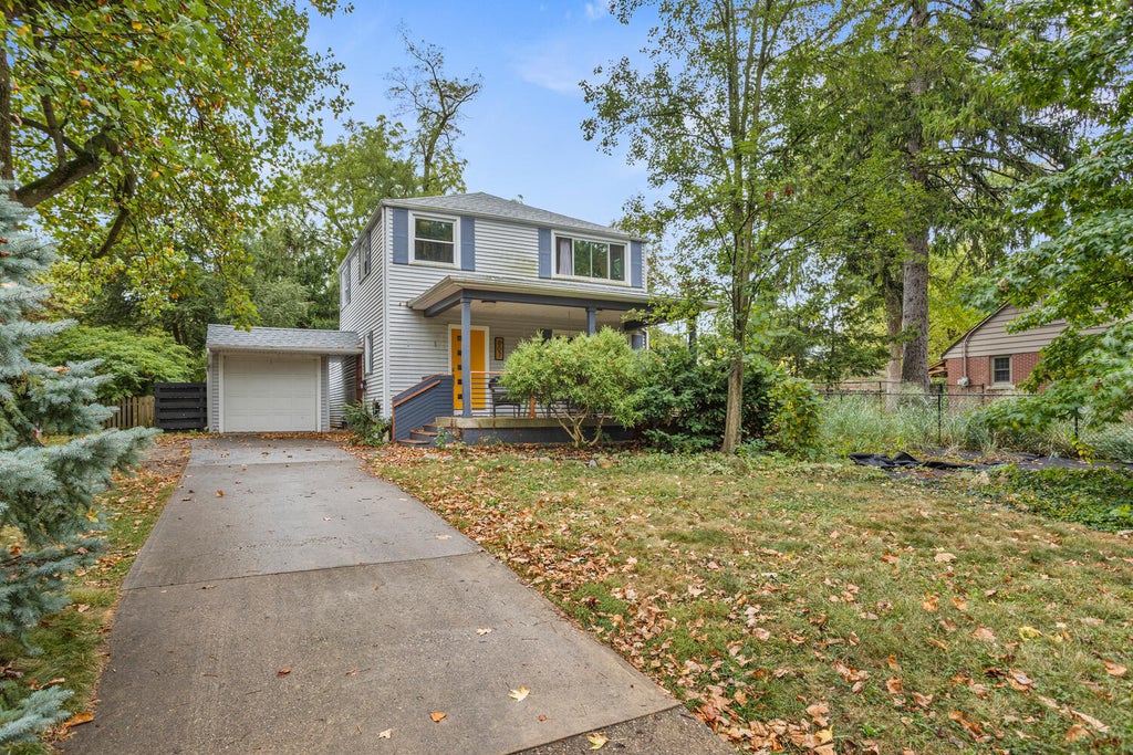 807 Haines Boulevard, Champaign