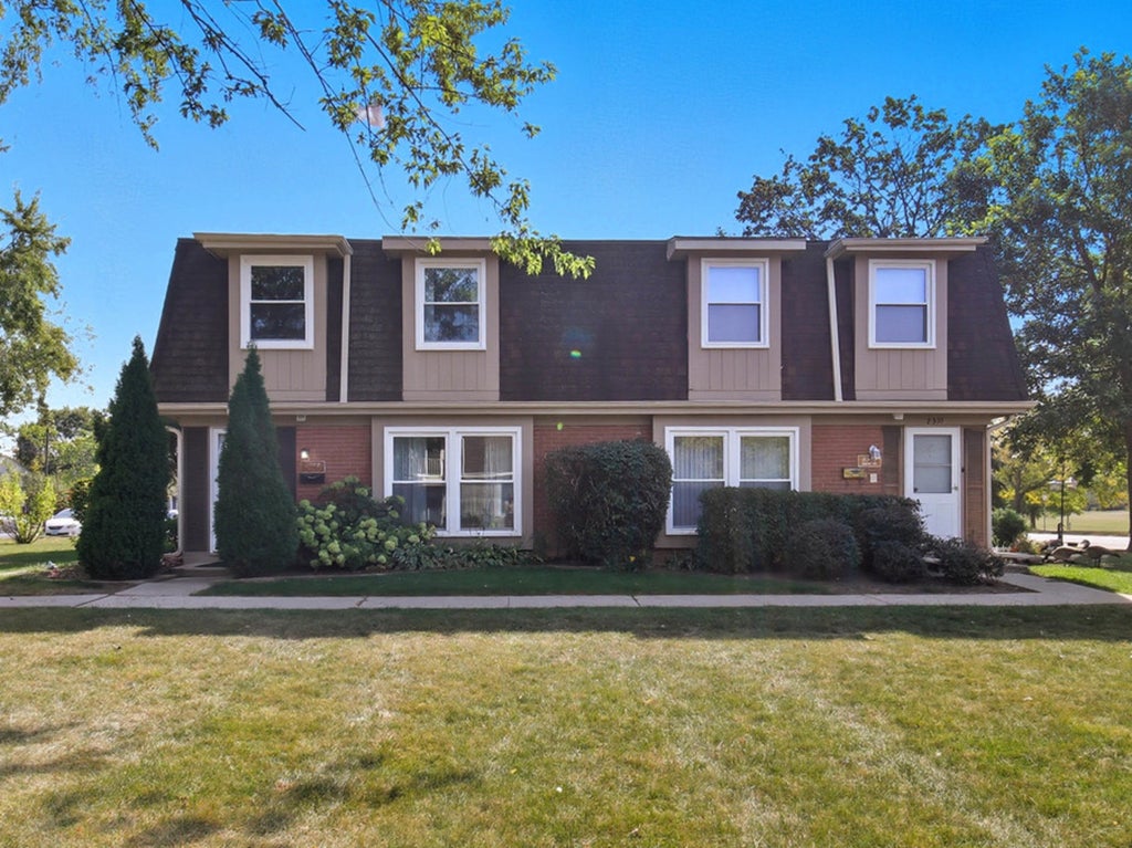 2312 Hyde Court, Schaumburg