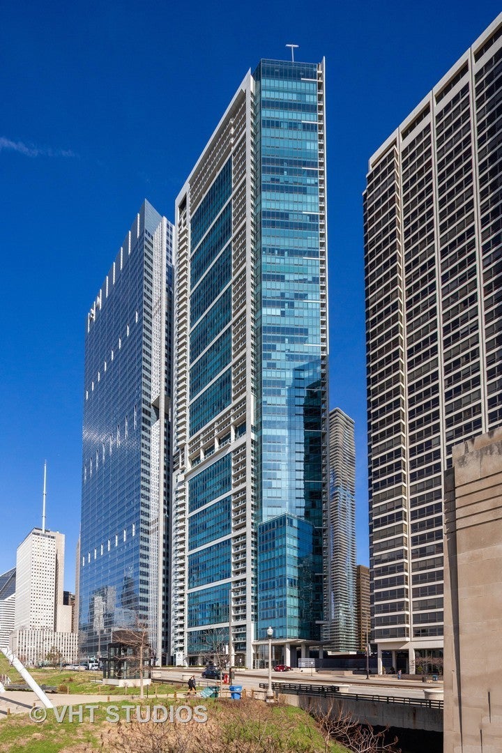 Photo of Listing #12488330