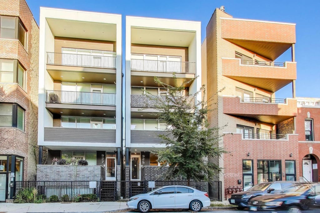 925 North Damen Avenue 1, Chicago, 60622