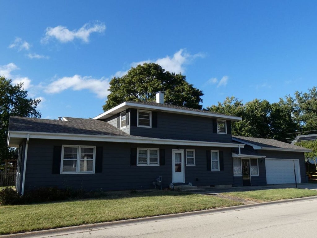 2300 Greengold Street, Crest Hill