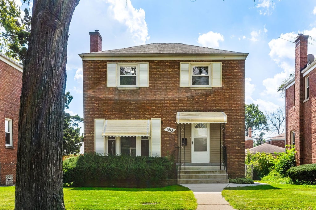 3912 Adams Street, Bellwood