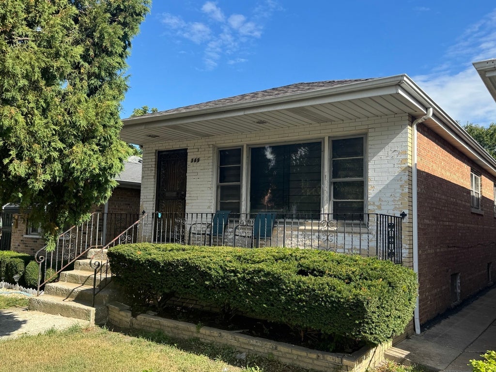 7349 South Honore Street, Chicago