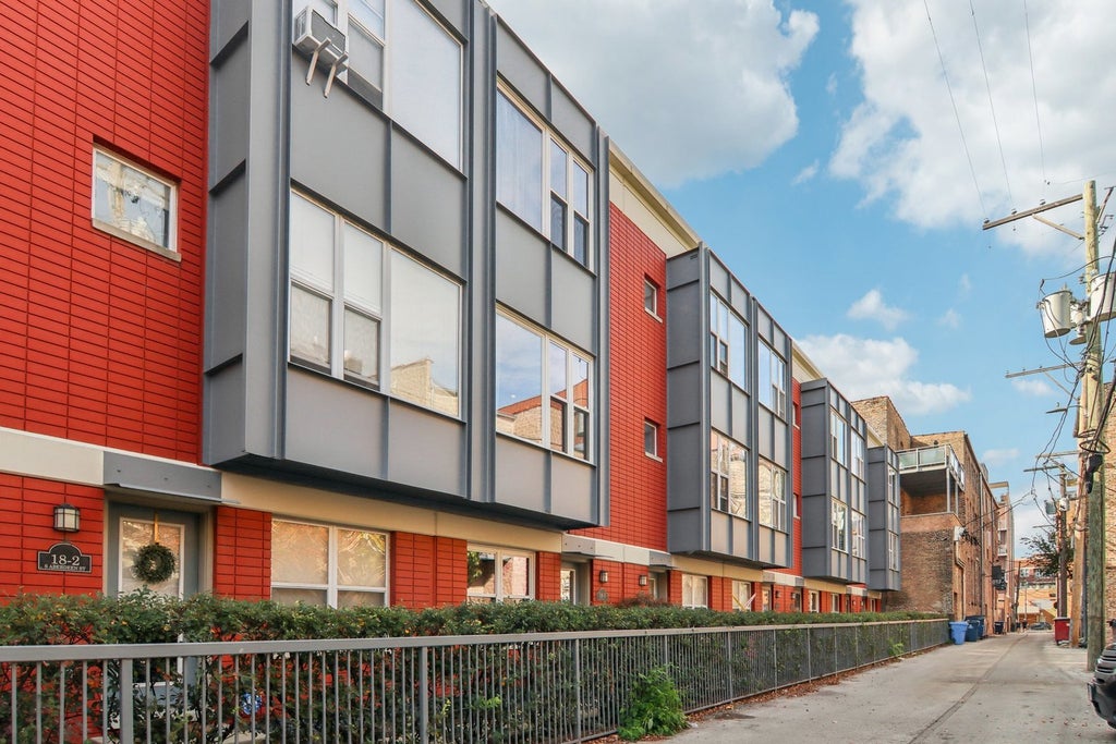 18 South Aberdeen Street 3, Chicago, 60607