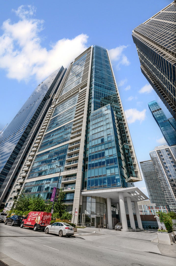 Photo of Listing #12497171