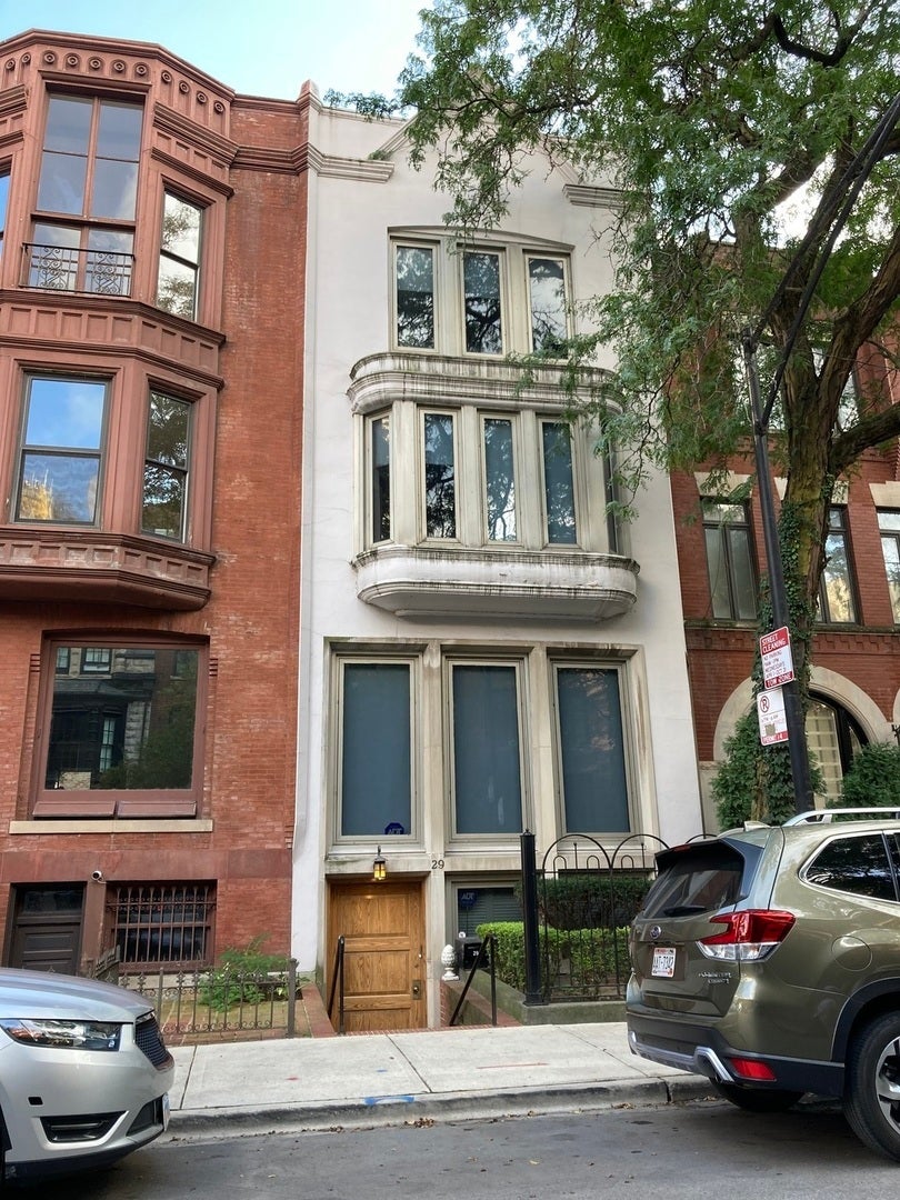 29 East Scott Street, Chicago, 60610