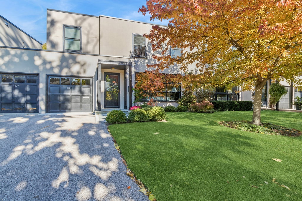 943 Westmoor Road, Winnetka, 60093