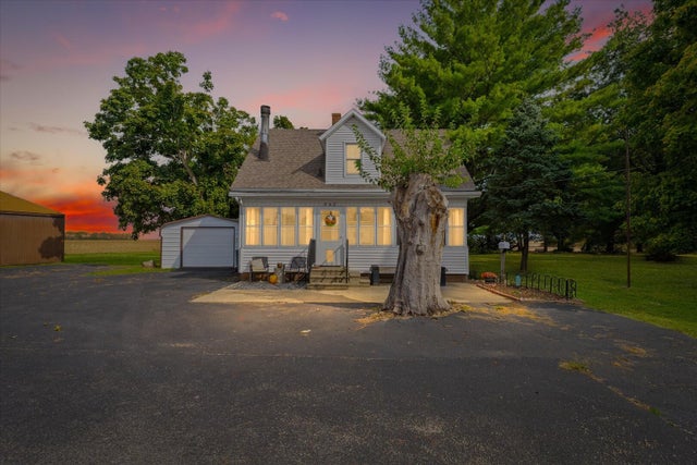 848 North Champaign Street, Bement