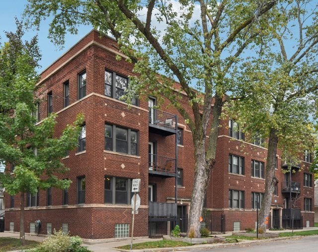 1714 West Grace Street 2w, Chicago