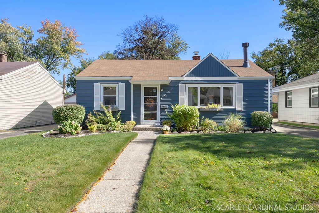 835 South Wisconsin Avenue, Villa Park