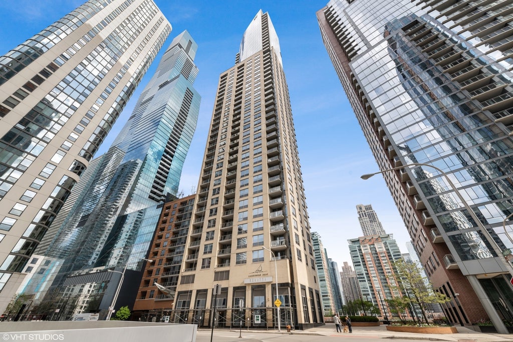 420 East Waterside Drive 2110, Chicago, 60601