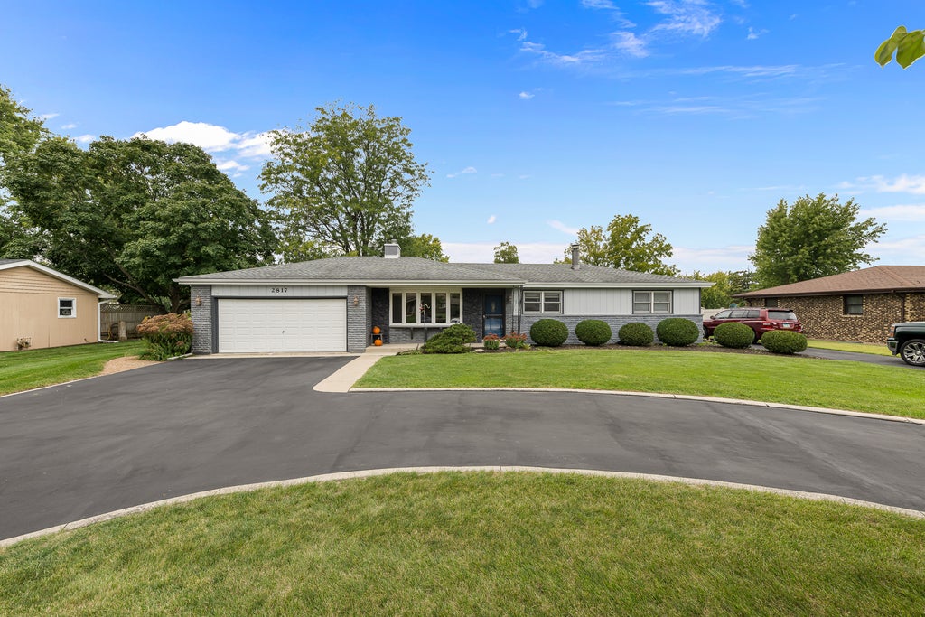 2817 Leven Avenue, New Lenox