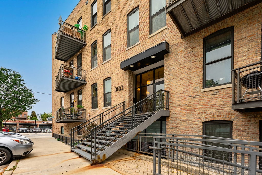 3133 North Lakewood Avenue 2e, Chicago, 60657