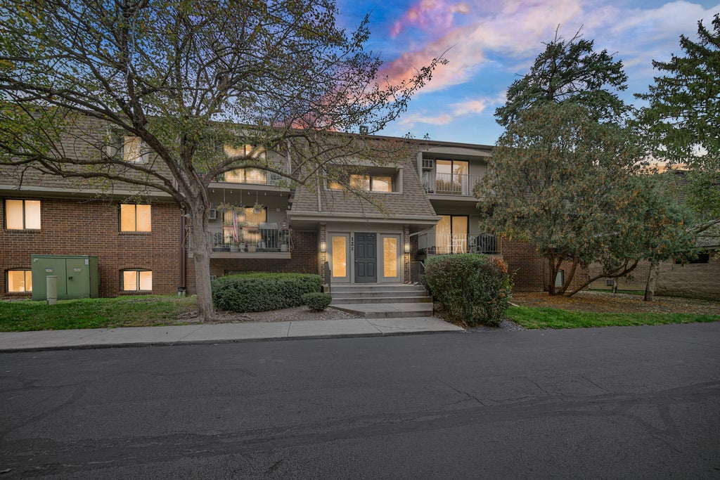 128 East Bailey Road G, Naperville