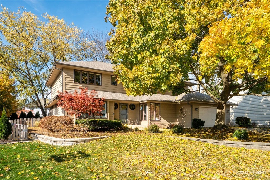 1443 Meander Drive, Naperville