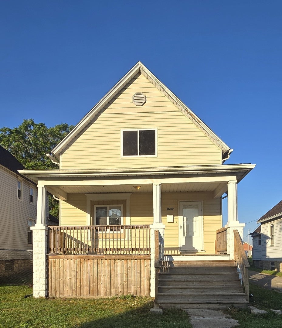 1632 Oak Street, Chicago Heights