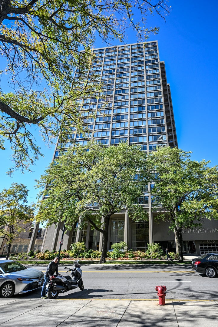 5320 North Sheridan Road 1011, Chicago