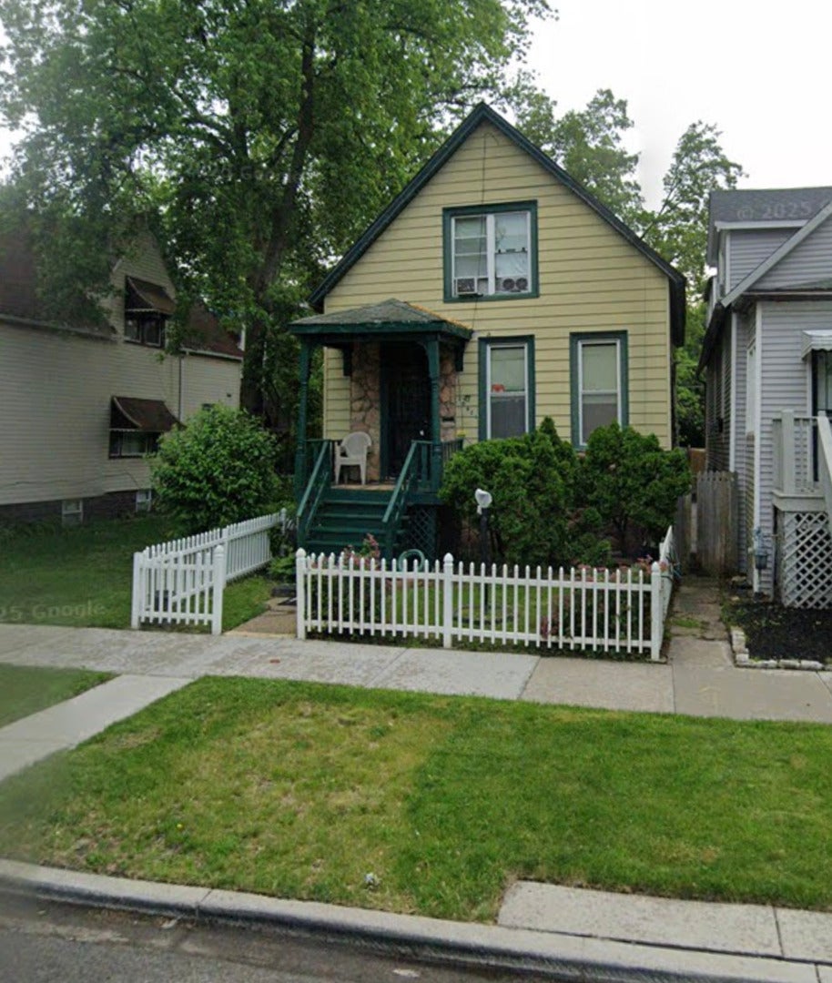 10619 South Lafayette Avenue, Chicago