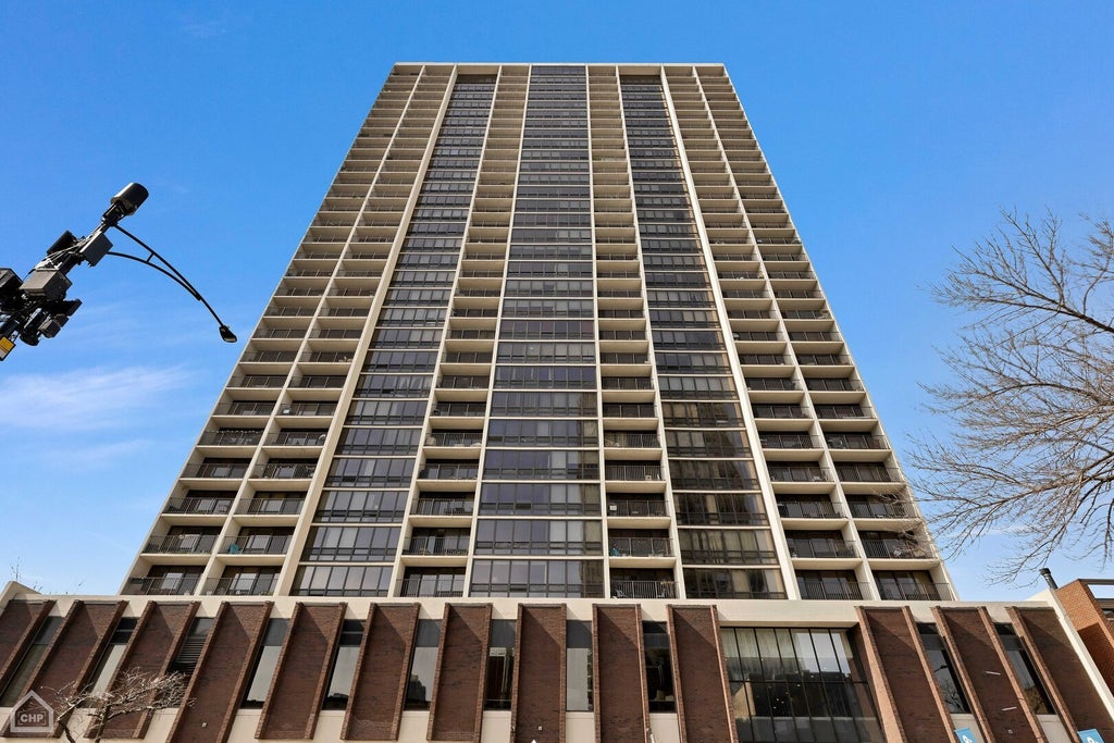 1636 North Wells Street 1001, Chicago