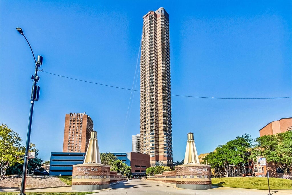 3660 North Lake Shore Drive 904, Chicago, 60613