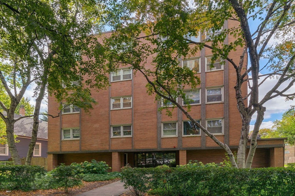 612 Mulford Street 203, Evanston, 60202