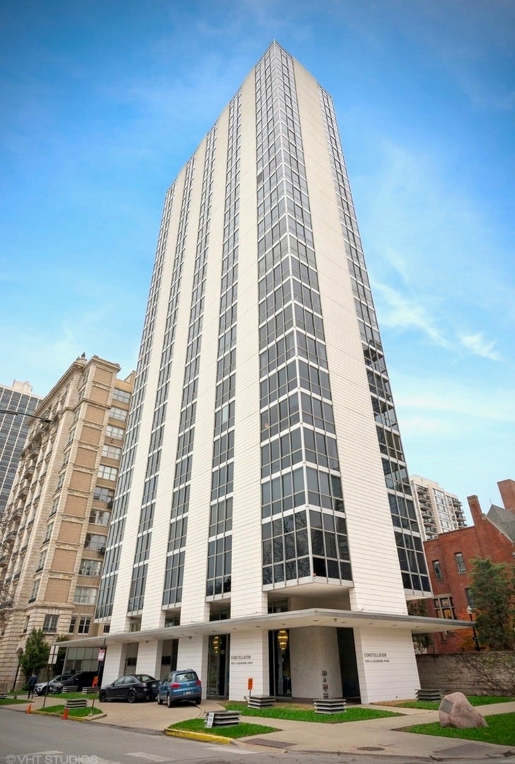1555 North Dearborn Parkway 7e, Chicago, 60610