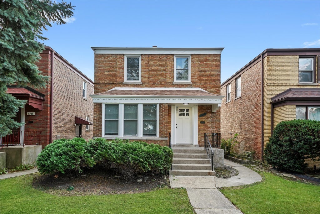 9322 South Justine Street, Chicago