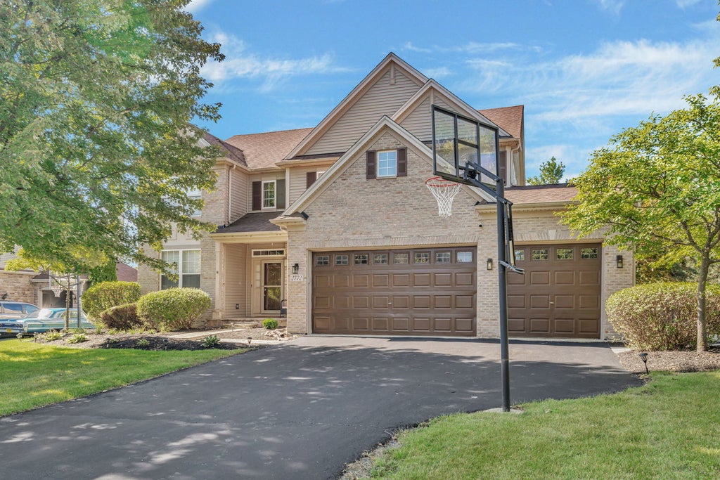2772 Berman Road, North Aurora