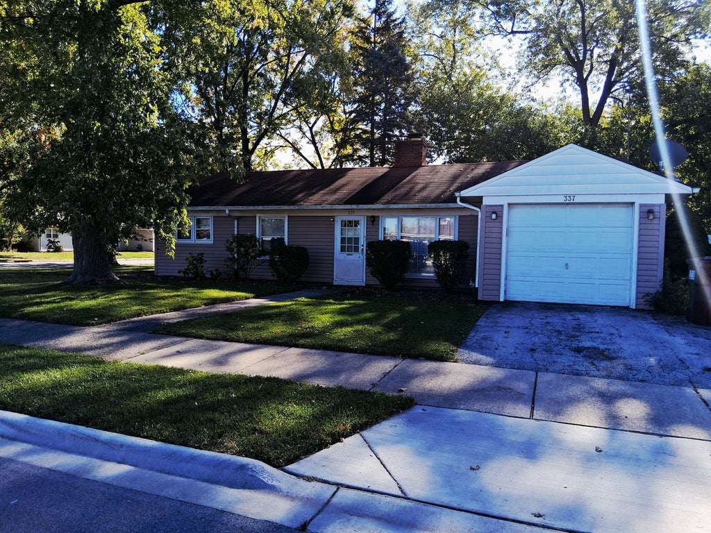 337 Shabbona Drive, Park Forest