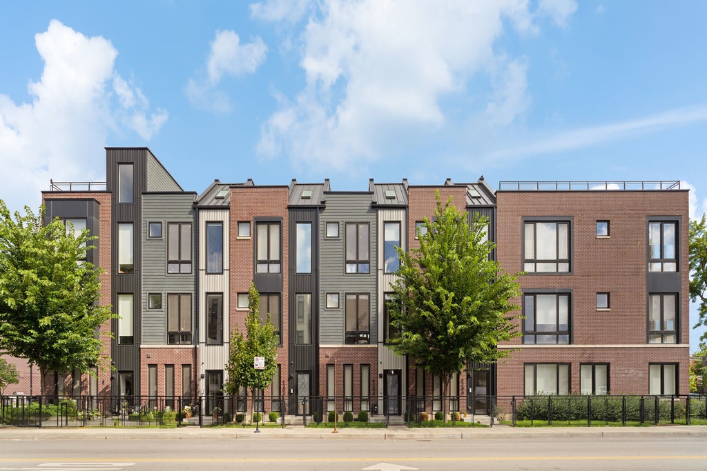 4232 West Belmont Avenue 5, Chicago