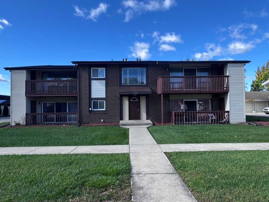 19408 Lake Shore Drive 1s, Lynwood