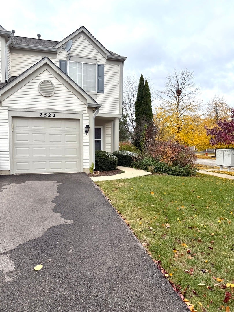 2522 Arcadia Circle, Naperville