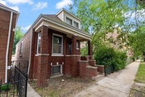 612 North Saint Louis Avenue, Chicago, 60624