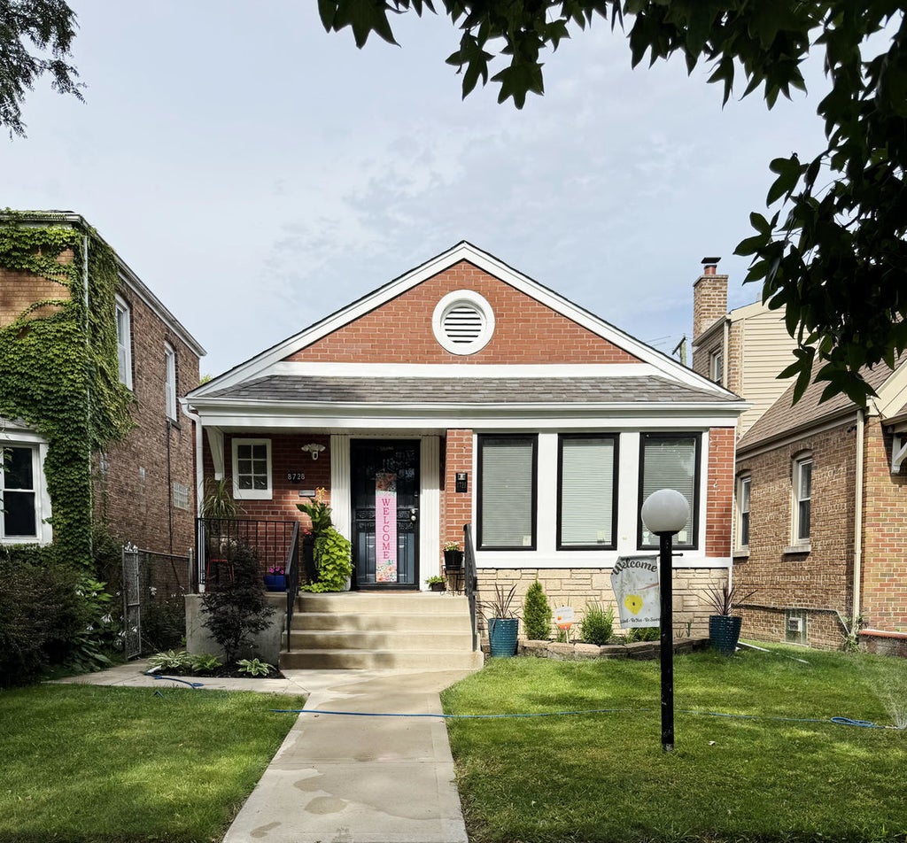 8728 South Merrill Avenue, Chicago