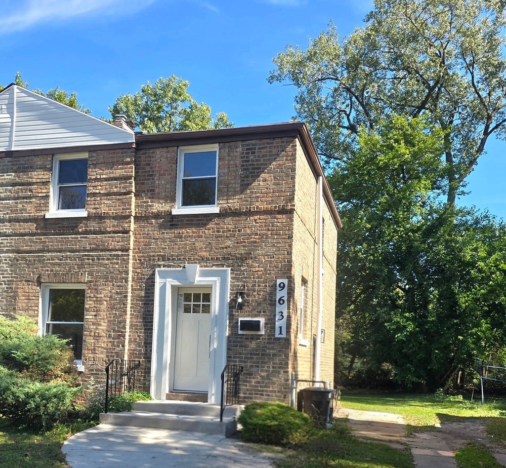 9631 South Merrill Avenue, Chicago