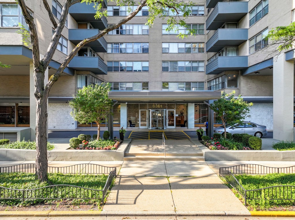 6301 North Sheridan Road 11r, Chicago, 60660