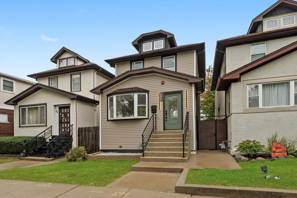 1021 South Lombard Avenue, Oak Park