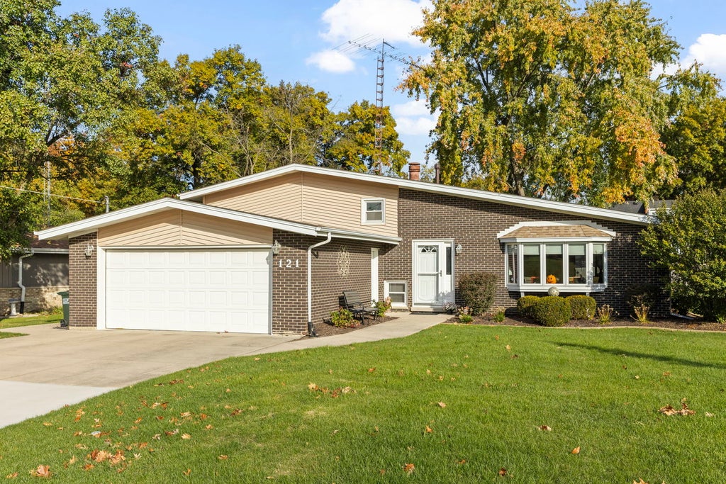 121 Kimber Drive, New Lenox