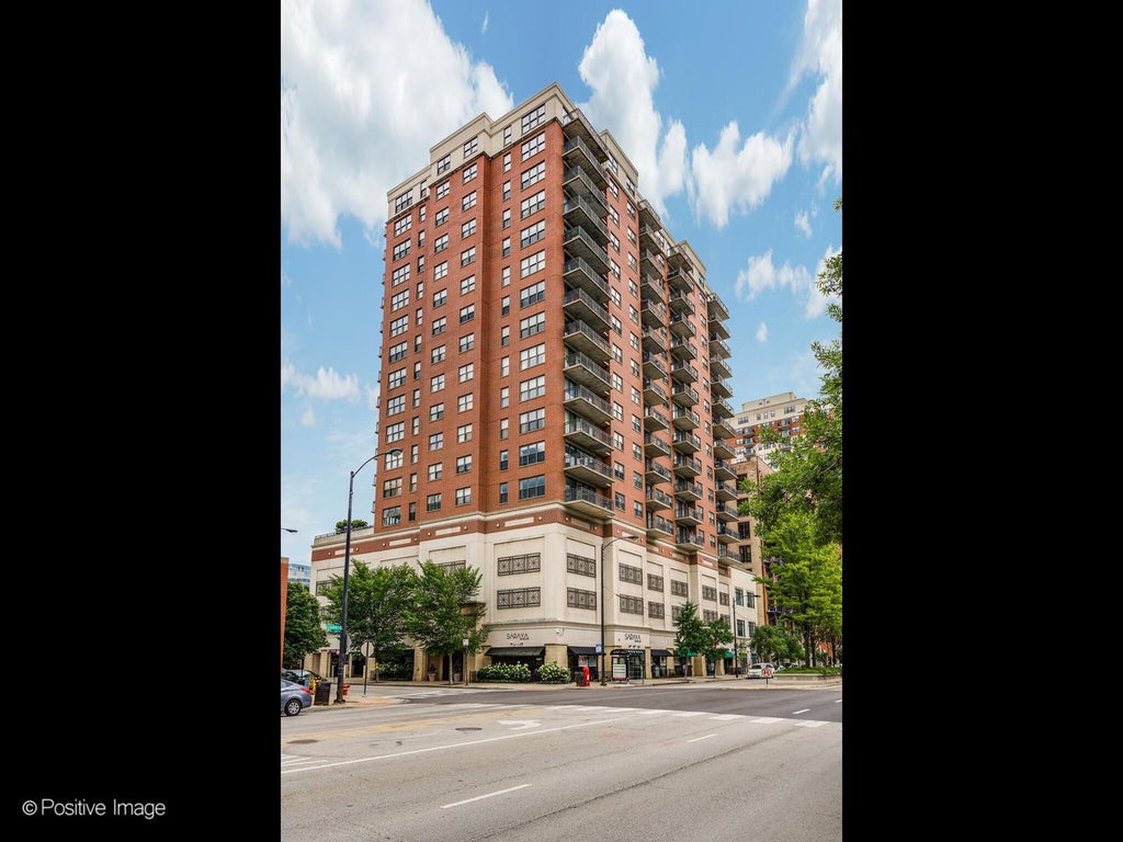 5 East 14th Place 1506, Chicago, 60605