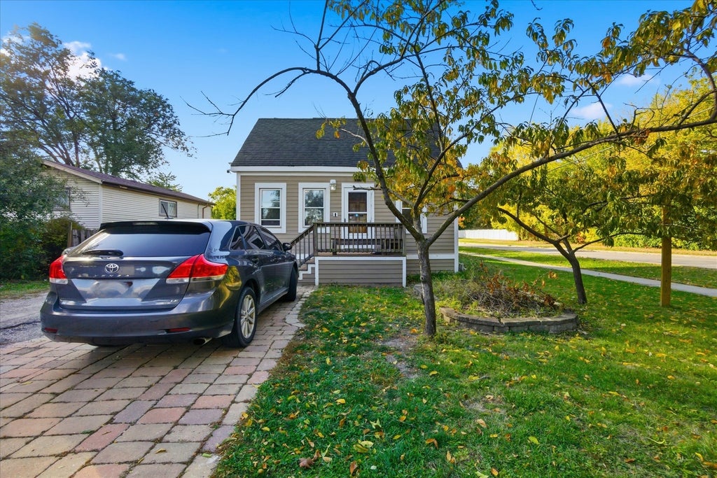 454 North Cedar Avenue, Wood Dale