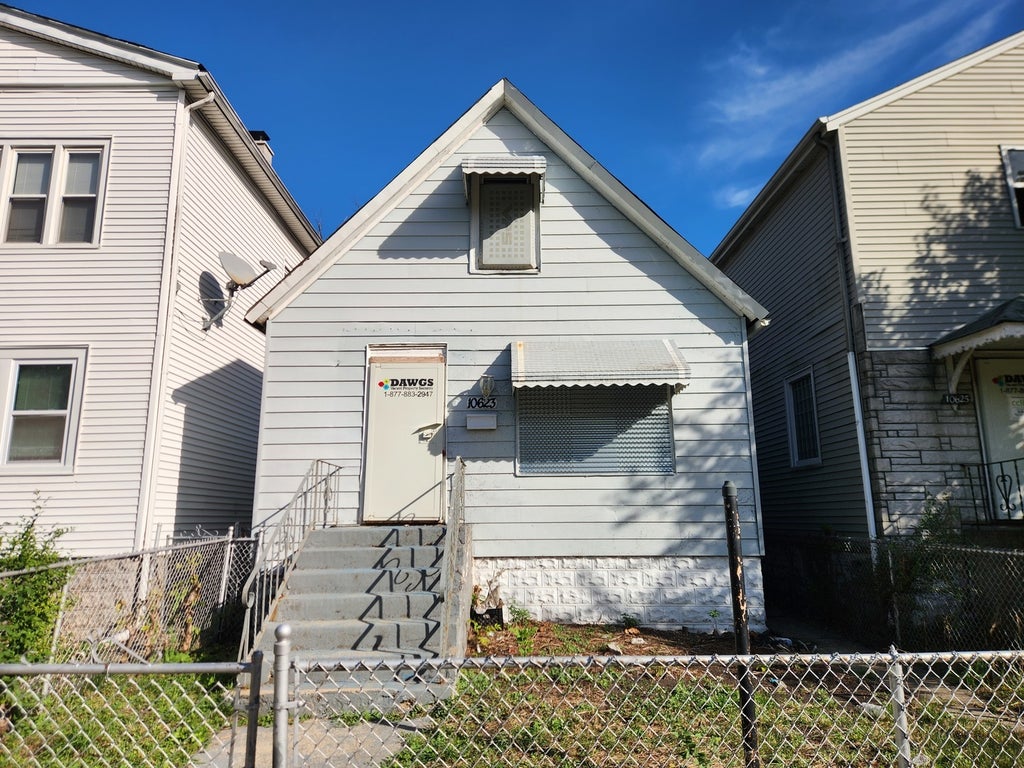 10623 South Perry Avenue, Chicago