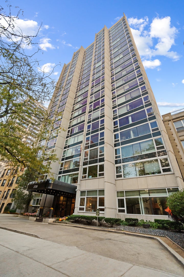 2728 North Hampden Court 301, Chicago, 60614