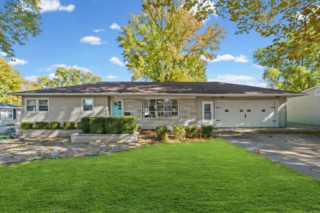 903 South Longview Road, Monticello