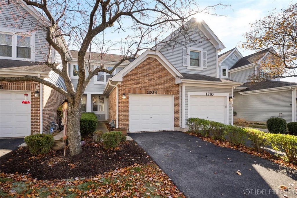 1208 Tennyson Lane, Naperville